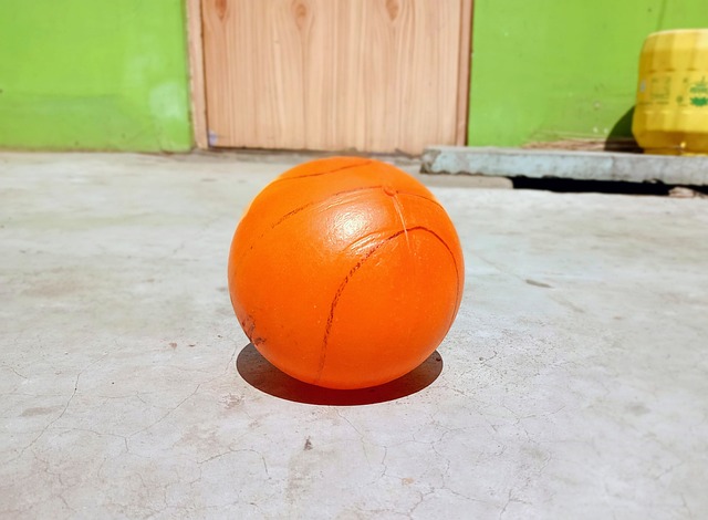 他正在用其 他正在用其